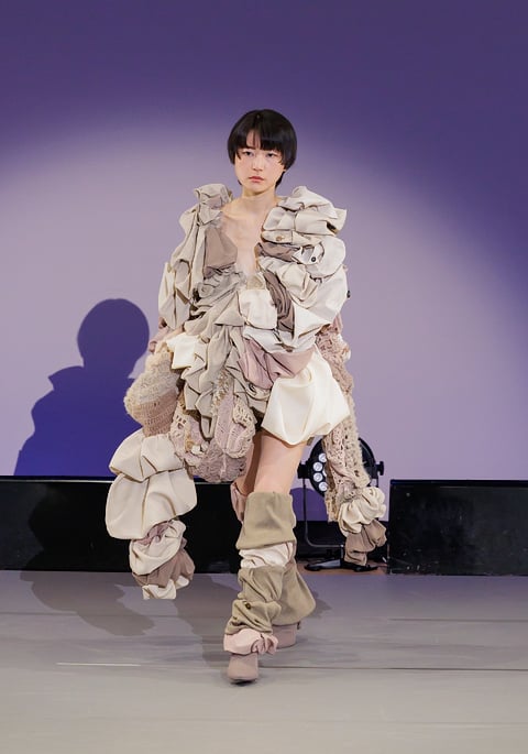 学園ファッションデザインコンテスト 2025繊研新聞社賞